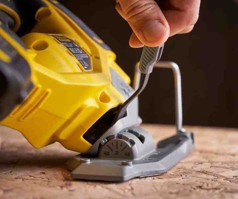 Пила лобзиковая аккумуляторная STANLEY FATMAX SFMCS650B