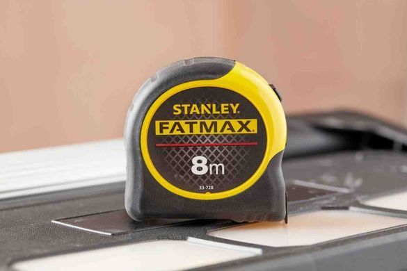 Рулетка вимірювальна FatMax Blade Armor довжина 8 м, ширина 32 мм в корпусі з АВС-пластика STANLEY 0-33-728