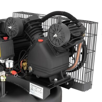 Компресор 100 л, вертикальний, 3 кВт, 220 В, 10 aтм, 500 л/хв. 2 циліндри INTERTOOL PT-0017