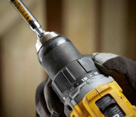 Дриль-шуруповерт акумуляторний безщітковий DeWALT DCD794D2T