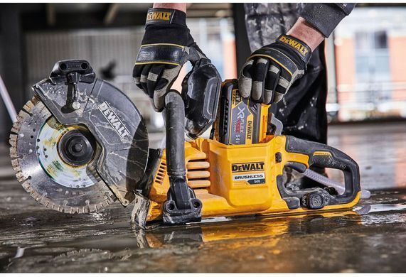 Аккумуляторная батарея DeWALT DCB548