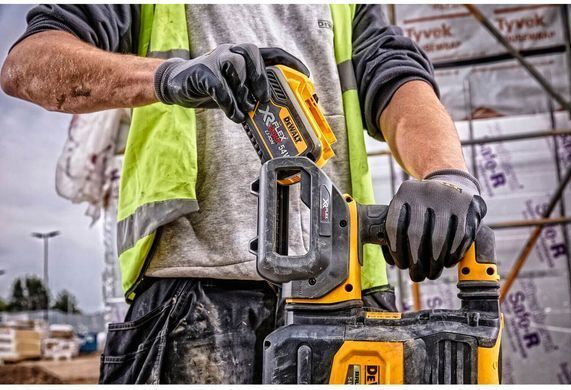 Аккумуляторная батарея DeWALT DCB548