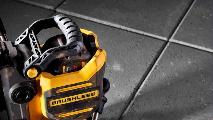 Станок сверлильный аккумуляторный бесщёточный магнитный DeWALT DCD1623N