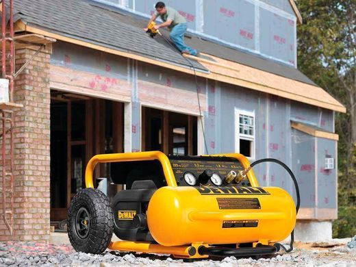 Компрессор воздушный безмасляный DeWALT DPC17PS