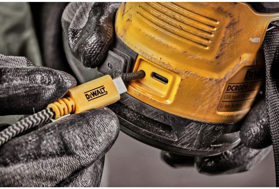 Колонка портативная аккумуляторная DeWALT DCR009