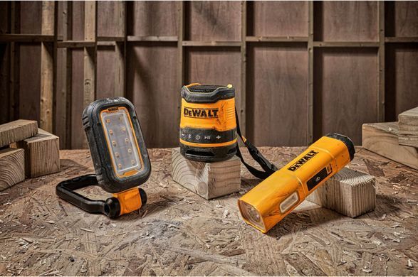 Колонка портативная аккумуляторная DeWALT DCR009
