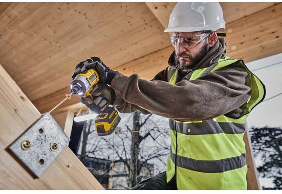 Шуруповёрт ударный аккумуляторный бесщёточный DeWALT DCF860NT
