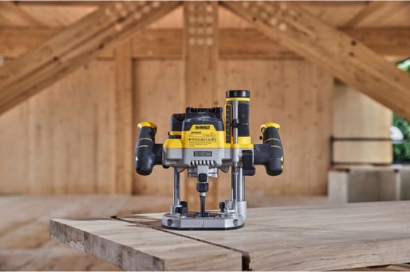 Фрезер аккумуляторный бесщёточный DeWALT DCW620NT