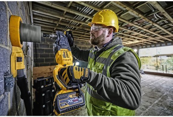 Дрель аккумуляторная бесщёточная DeWALT DCD470N